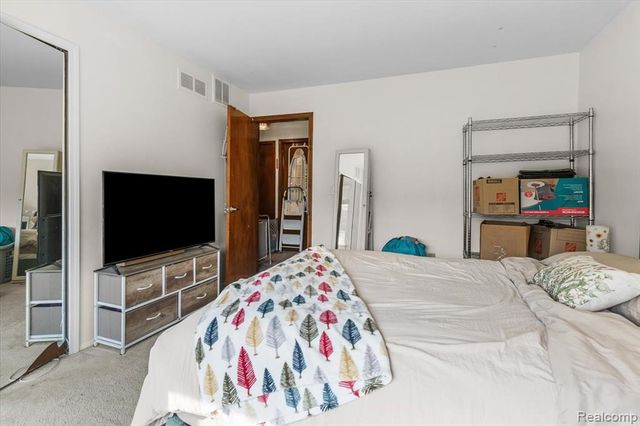 7387 Radcliff Drive 47, West Bloomfield, MI 48322