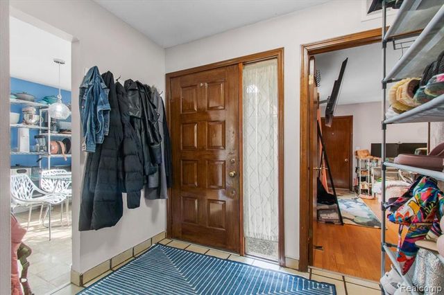 7387 Radcliff Drive 47, West Bloomfield, MI 48322