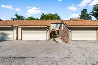 7387 Radcliff Drive 47, West Bloomfield, MI 48322