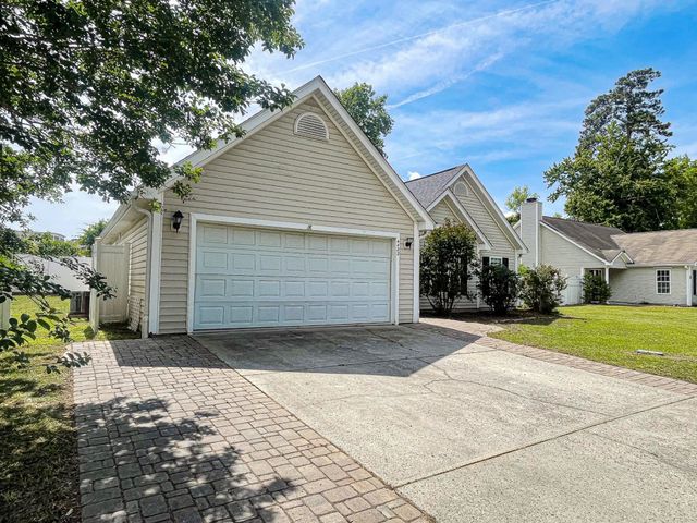 4422 Barcelona Ln., Little River, SC 29566