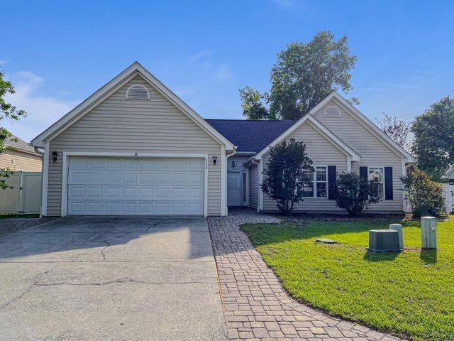 4422 Barcelona Ln., Little River, SC 29566