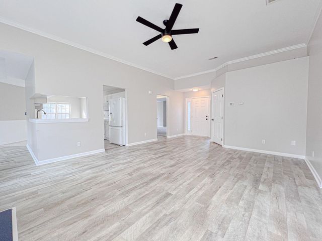 4422 Barcelona Ln., Little River, SC 29566
