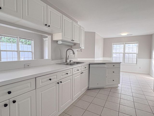 4422 Barcelona Ln., Little River, SC 29566