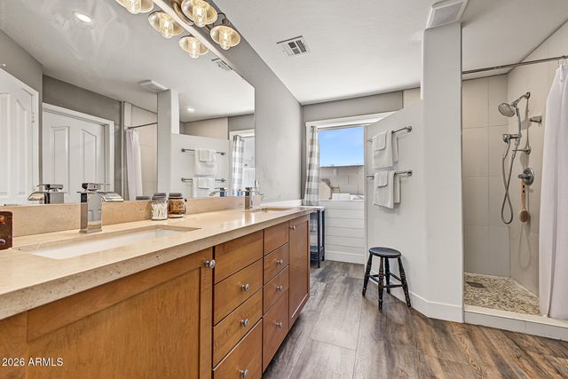 10710 E WALLFLOWER Lane, Florence, AZ 85132