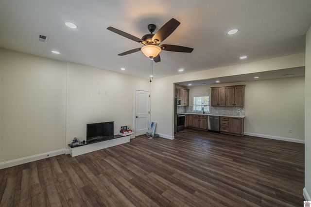 346 W Main, Salem, KY 42078