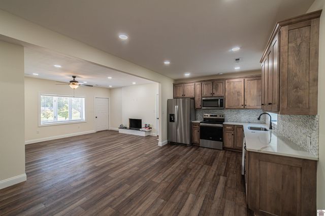 346 W Main, Salem, KY 42078