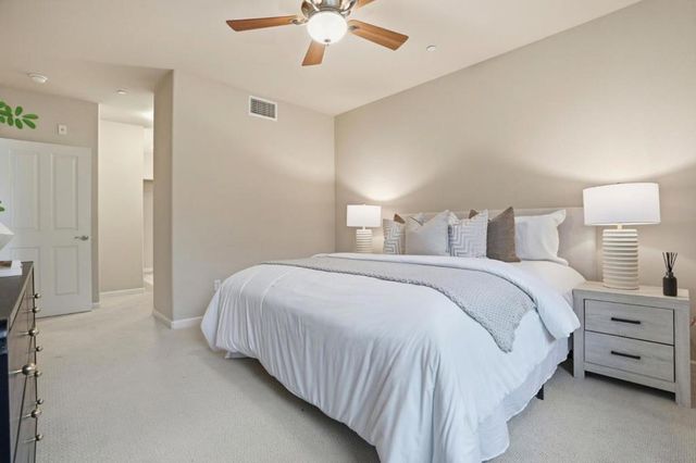 4388 El Camino Real 309, Los Altos, CA 94022