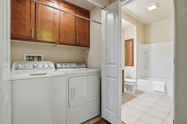 4388 El Camino Real 309, Los Altos, CA 94022