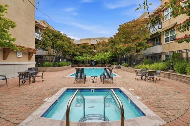 4388 El Camino Real 309, Los Altos, CA 94022