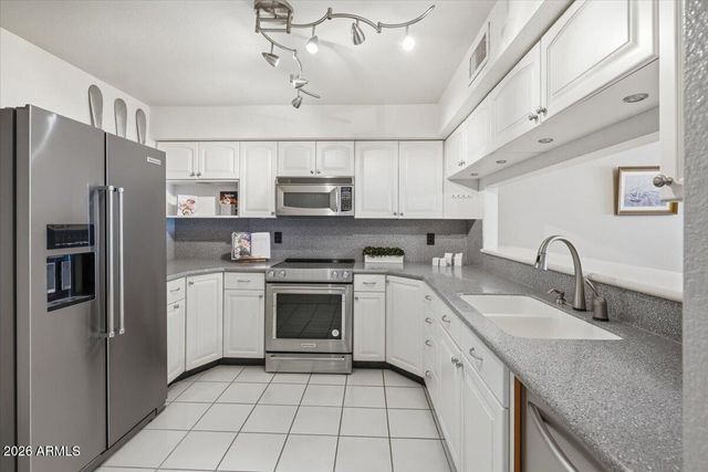 1320 E MARNY Road, Tempe, AZ 85288