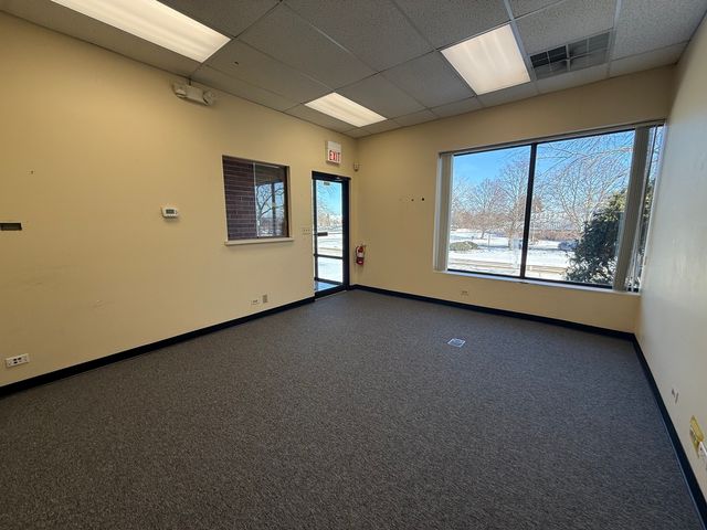 1881 Industrial Drive, Libertyville, IL 60048