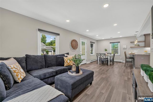 60 Moore Avenue, Waldwick, NJ 07463