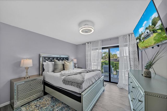 1457 Sailboat Circle, Wellington, FL 33414
