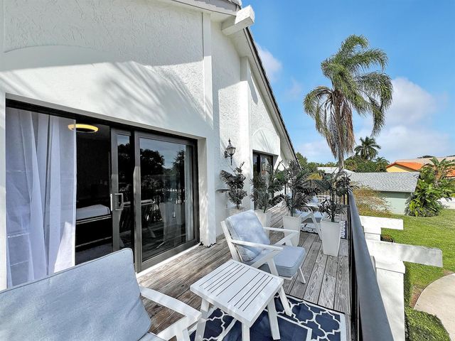 1457 Sailboat Circle, Wellington, FL 33414