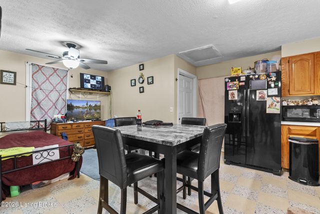 2801 Griffiths Ave, Louisville, KY 40212