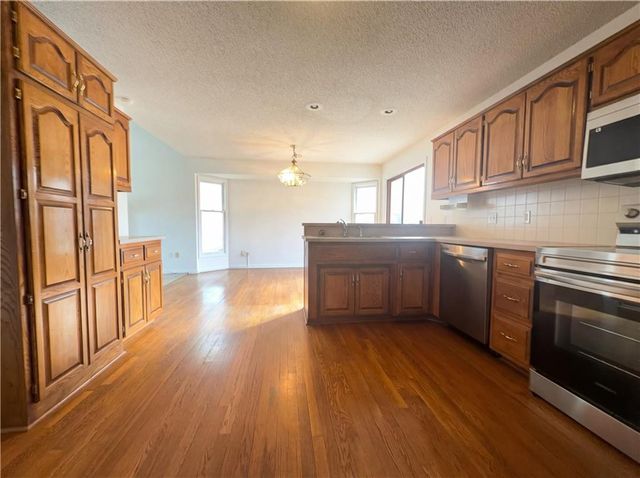 14110 Lora Street, Smithville, MO 64089