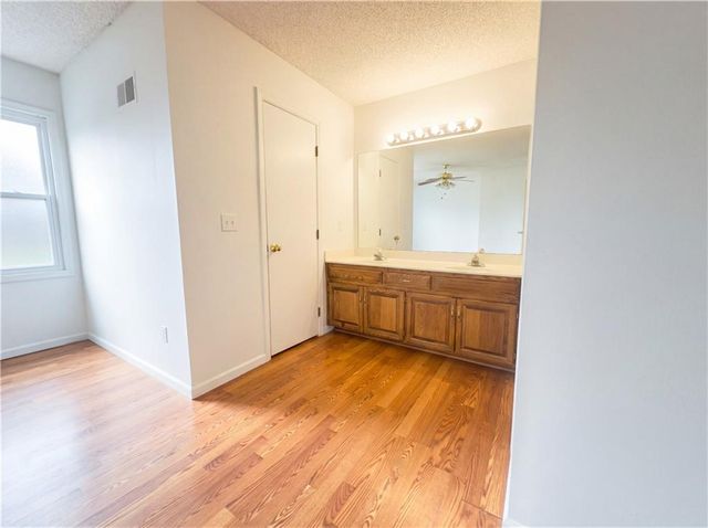 14110 Lora Street, Smithville, MO 64089