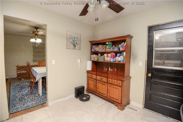 2610 Winter Street, St Albans, WV 25177