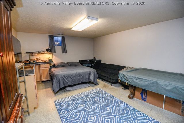 2610 Winter Street, St Albans, WV 25177