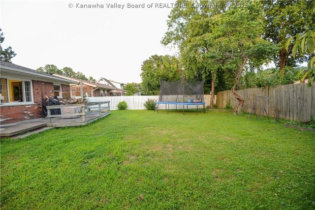 2610 Winter Street, St Albans, WV 25177