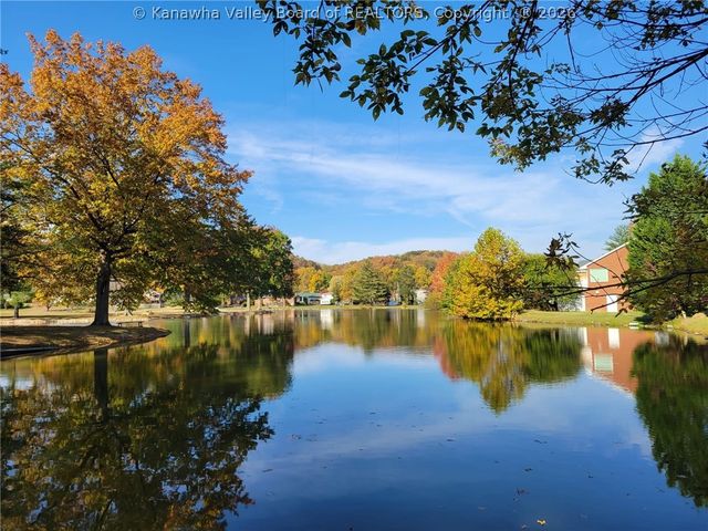 2610 Winter Street, St Albans, WV 25177