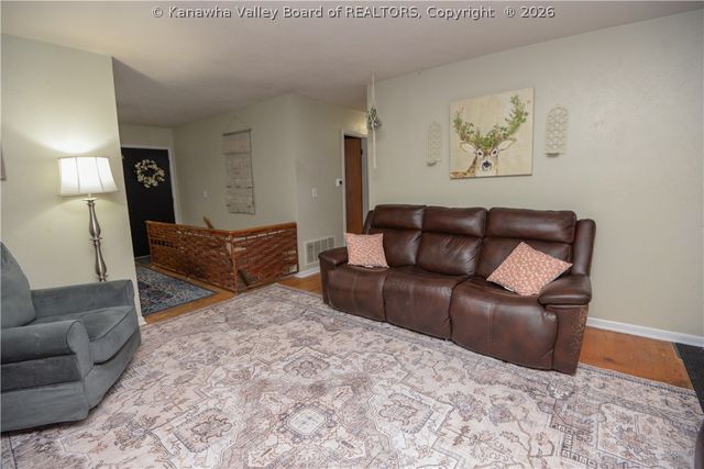 2610 Winter Street, St Albans, WV 25177