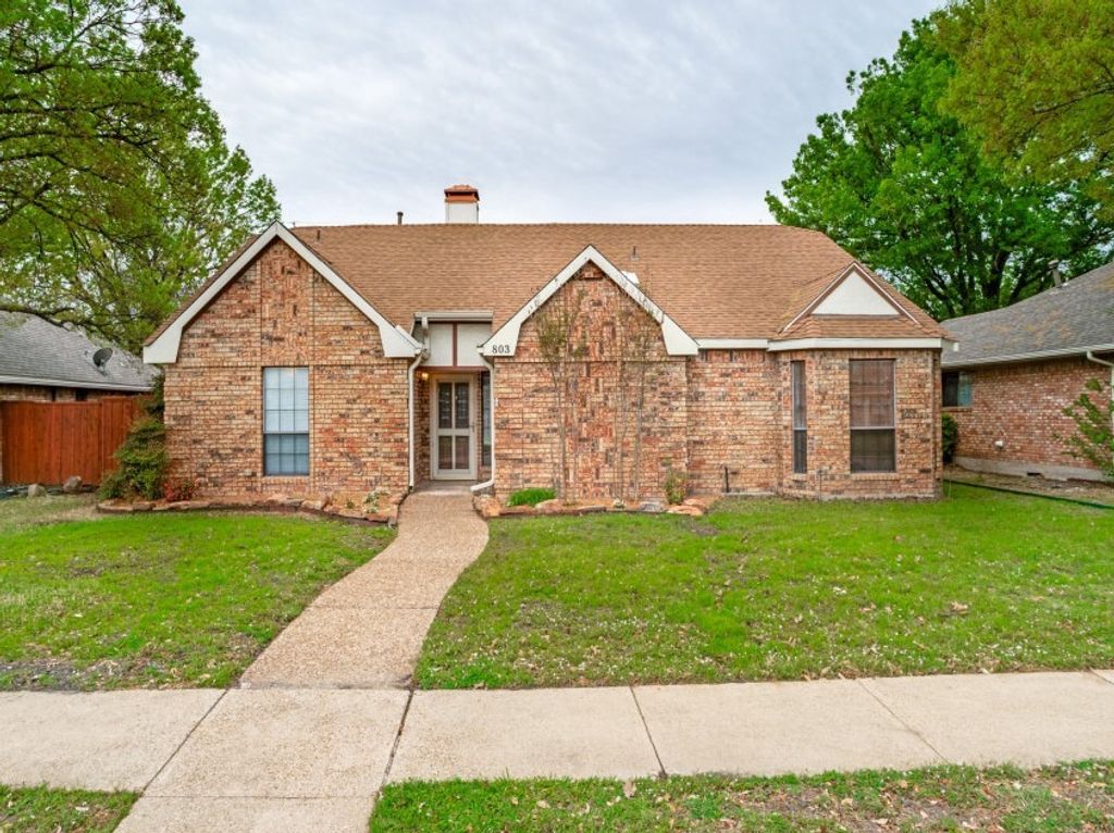 803 Sandy Creek Drive, Allen, TX 75002