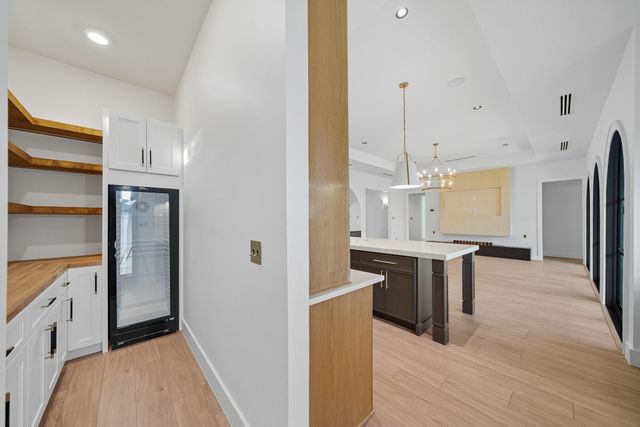 6923 Shavelson Street, Houston, TX 77055