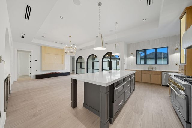 6923 Shavelson Street, Houston, TX 77055