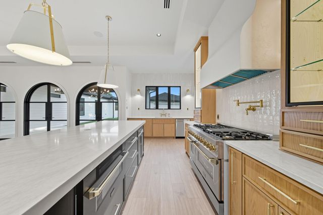 6923 Shavelson Street, Houston, TX 77055