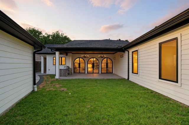 6923 Shavelson Street, Houston, TX 77055