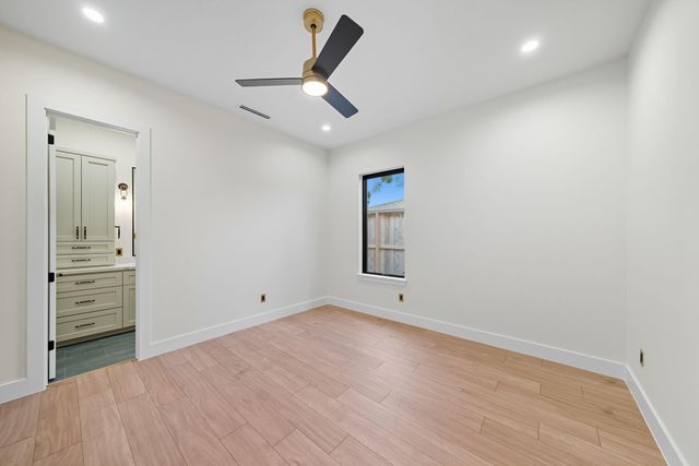 6923 Shavelson Street, Houston, TX 77055