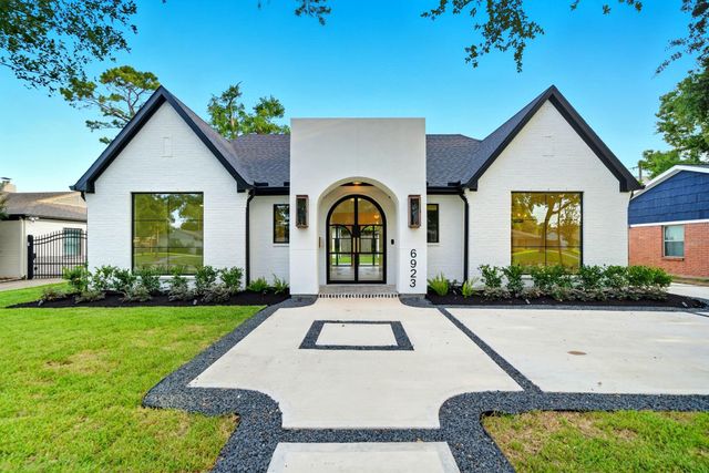 6923 Shavelson Street, Houston, TX 77055