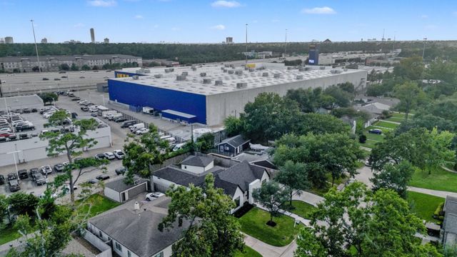 6923 Shavelson Street, Houston, TX 77055