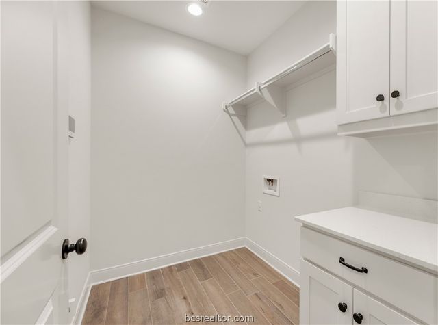 3512 Wildwood Court, Bryan, TX 77808