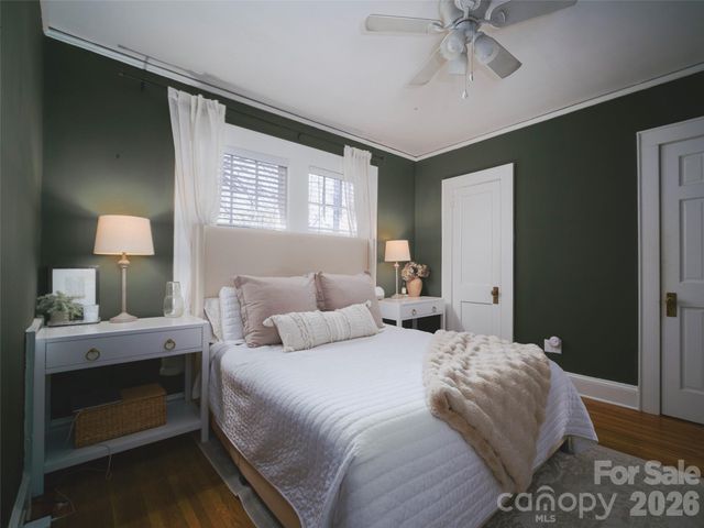 118 N Laurel Avenue 2, Charlotte, NC 28207