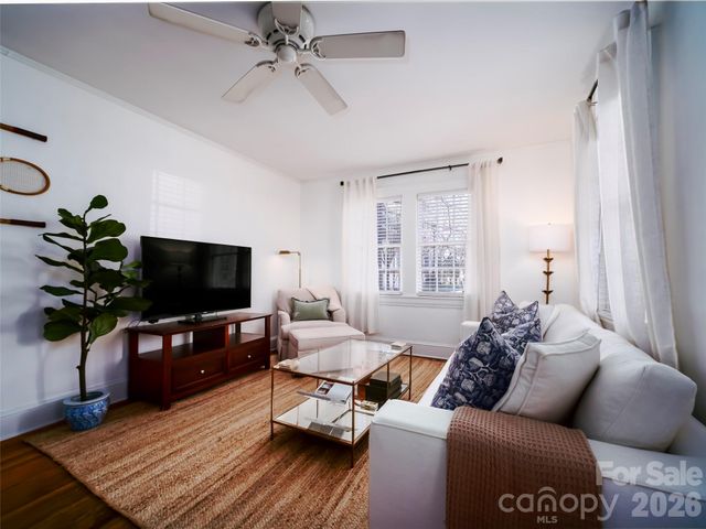 118 N Laurel Avenue 2, Charlotte, NC 28207