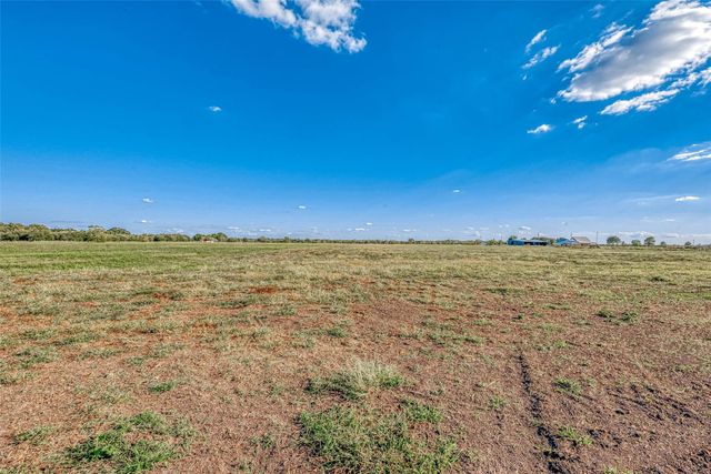 000 Mcfarlane Road, Beasley, TX 77417