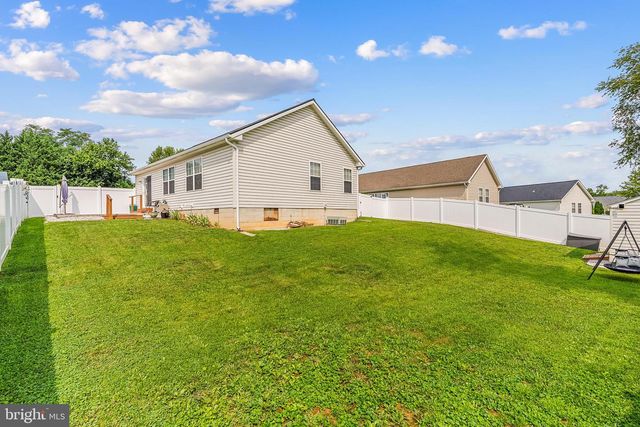 606 ARTISAN WAY, Martinsburg, WV 25401