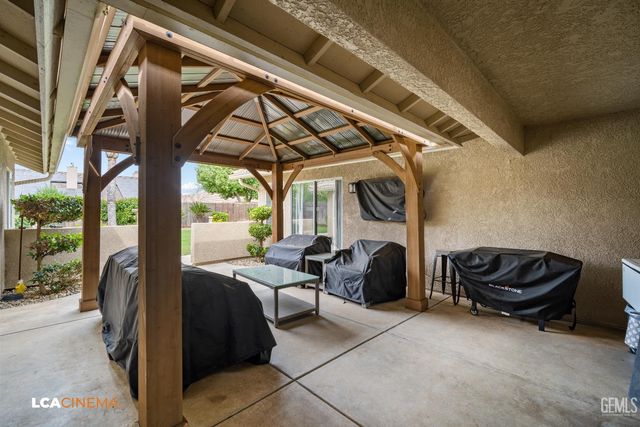 4611 Polo Club Drive, Bakersfield, CA 93312