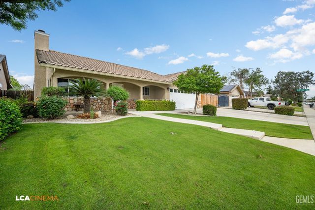 4611 Polo Club Drive, Bakersfield, CA 93312