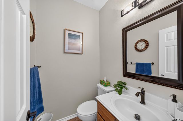 1907 Silver Cove, Whitehouse, TX 75791
