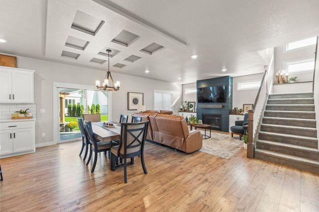 3755 Houkom Drive E, West Fargo, ND 58078