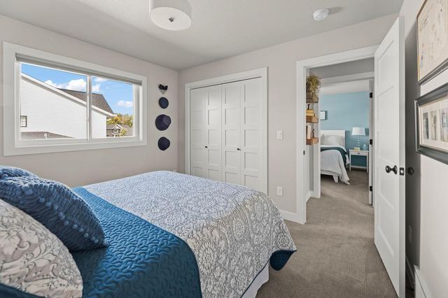 3755 Houkom Drive E, West Fargo, ND 58078