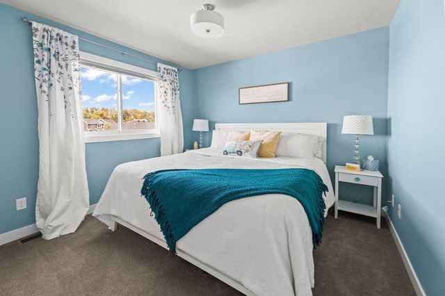 3755 Houkom Drive E, West Fargo, ND 58078