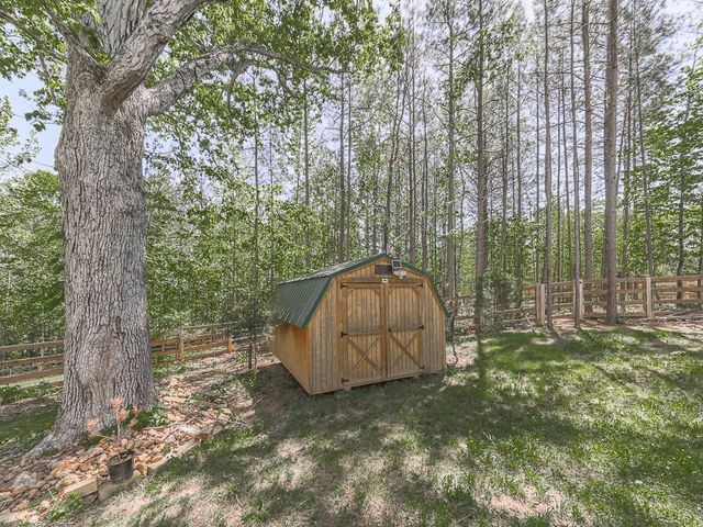 17 Wendover Drive, Cartersville, GA 30120