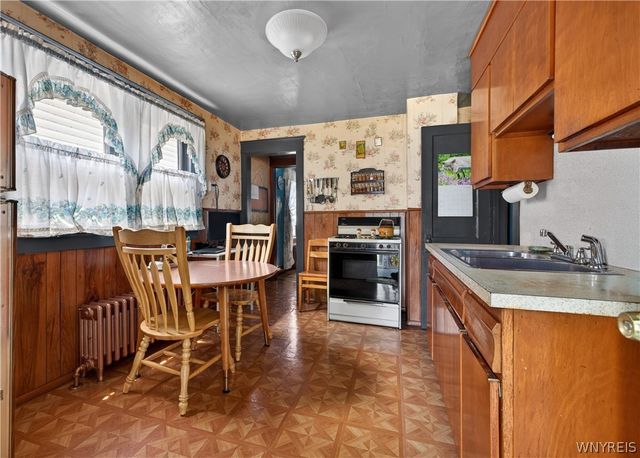 357 Gold Street, Buffalo, NY 14206