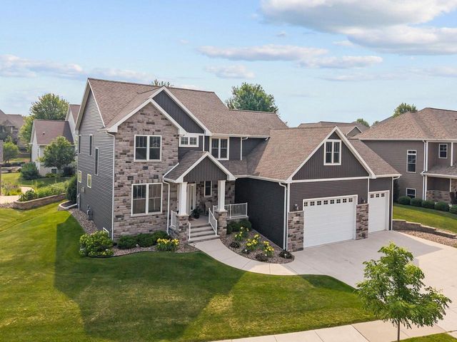 5644 N SUMMERLAND DRIVE, Appleton, WI 54913