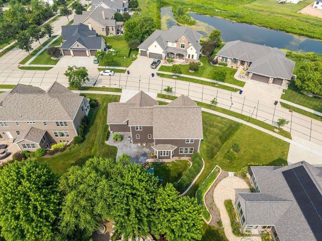 5644 N SUMMERLAND DRIVE, Appleton, WI 54913