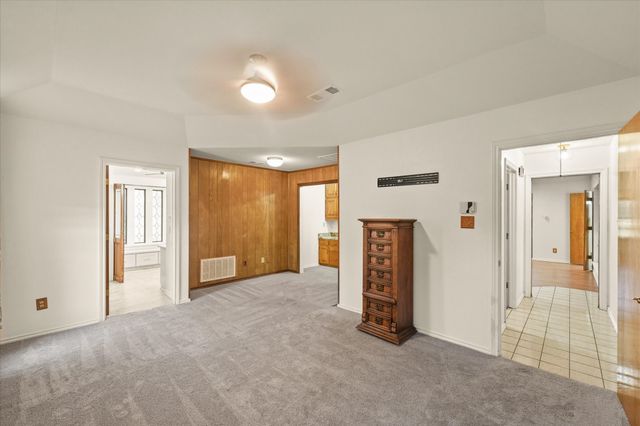 6691 W Hawkeye Road, Krum, TX 76249